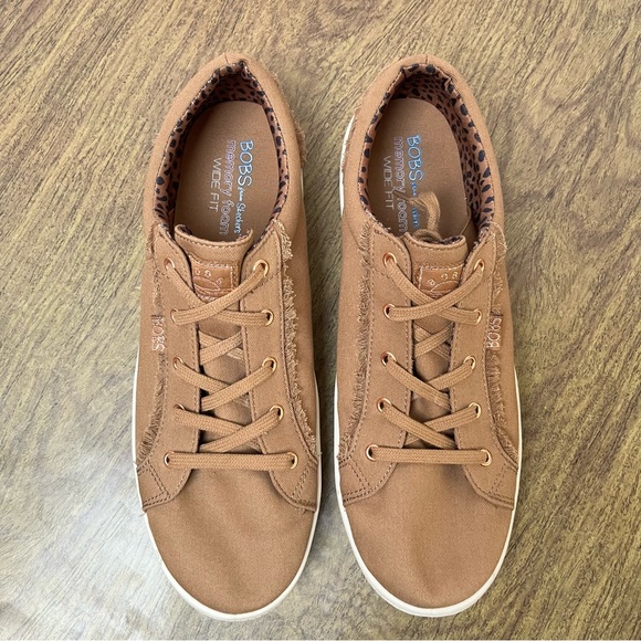 BOBS from Skechers Wide Fit Memory Foam Chestnut Brown Sneakers Size 11 - Picture 5 of 11